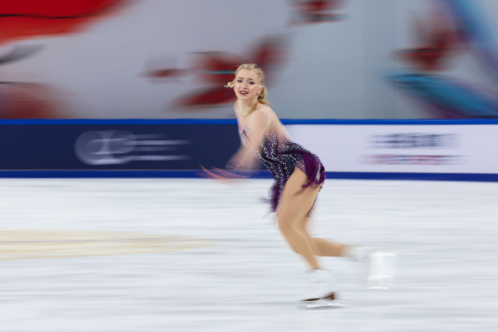 Amazing Amber Glenn (USA) soars to gold and ISU Grand Prix Final at Cup of China 